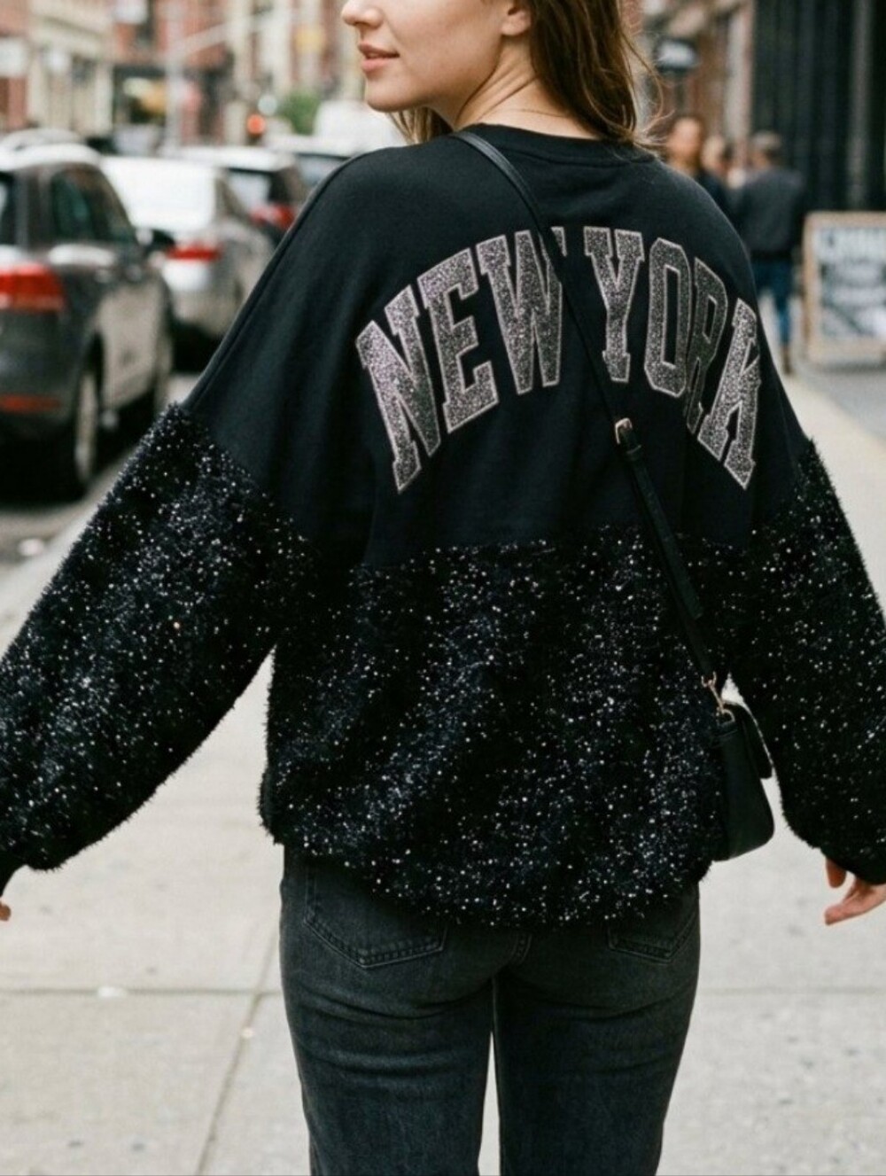 Spirit Jersey New York Size Medium Black Glitter Fuzzy Fleece Crewneck Gorpcore